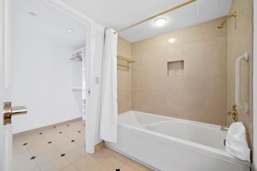Stylish 2Br 3Ba Cozysuites On The Boardwalk Atlantic City Exteriör bild